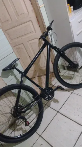 Aro 29 nova vendo ou troco 