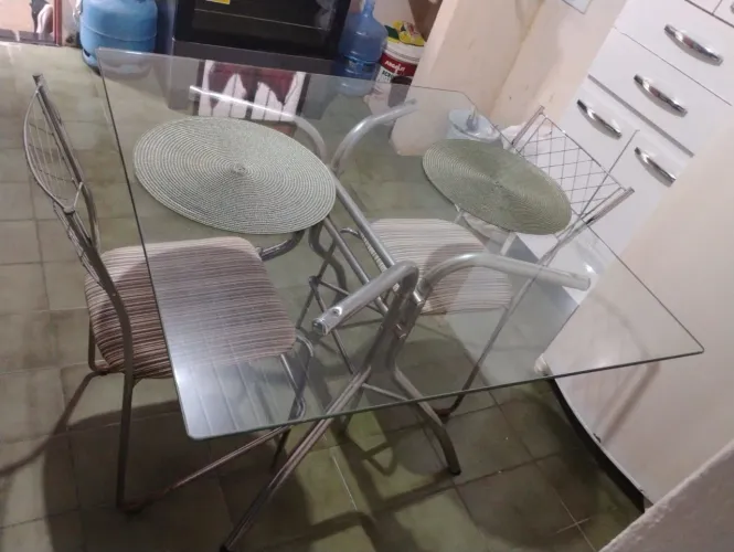 Mesa de dois lugares