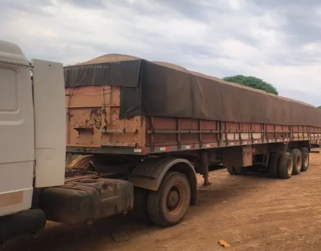 CARRETA GUERRA 13.5M 5 TAMPAS