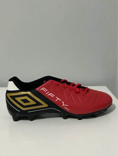 Vendo Chuteira Umbro Fifty