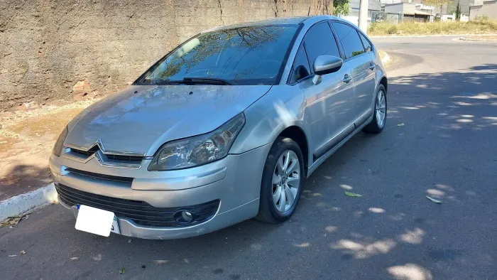 Citroen C4 GLX 1.6 Flex 16V 5P Mec. 2011