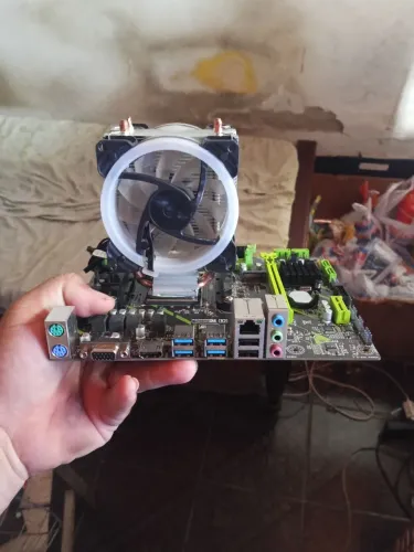Vendo ou troco kit placa mãe e processador Ryzen 5 5600gt troco em vídeo game ou placa de
