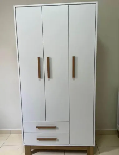 Guarda roupa infantil 