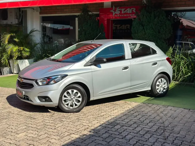Chevrolet Onix JOY Hatch 1.0 8V Flex Mec. 4P 2020