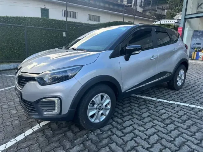 Renault Captur Iconic 1.3 TB 16V Flex 5P AUT 2021