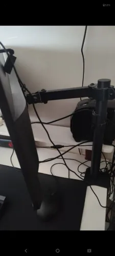 Monitor Samsung 75hz 24', suporte para monitor de brinde