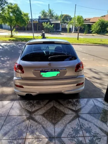 Peugeot 207 Active 1.4 Flex 8V 5P 2014