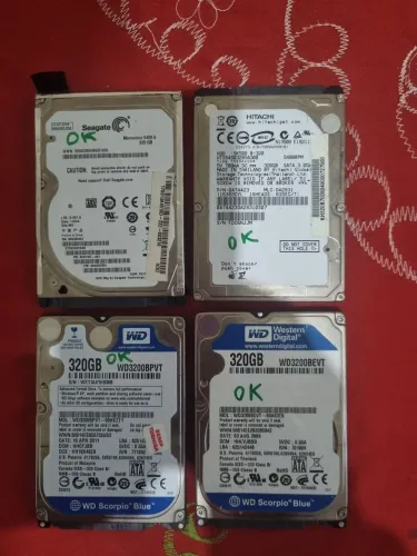 Vendo 4 HDs de 320 gigas cada 
