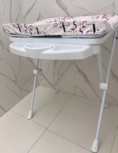Vende-se banheira com trocador