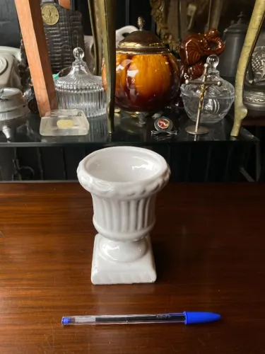 Pequeno vaso romano branco (ref:287)