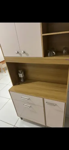 Armário semi novo
