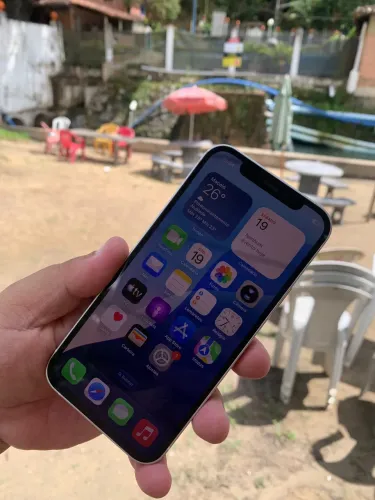iPhone 12