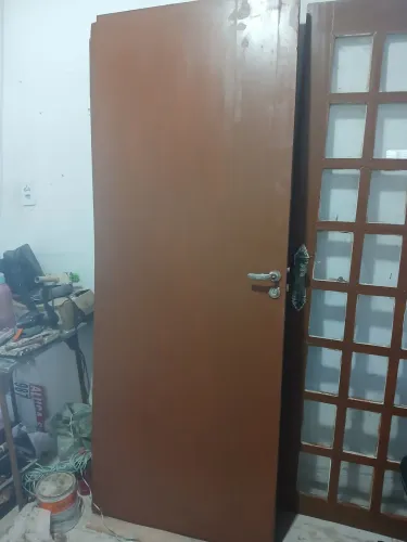 03 Porta 210x080cm