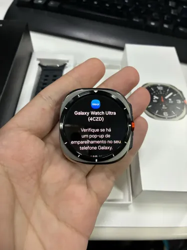  Samsung Galaxy Watch Ultra (Titânio Prata) 