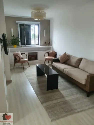 APARTAMENTO MOBILIADO COM FINO ACABAMENTO, NO MELHOR DA VILA SANTA CATARINA!