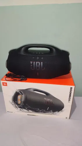 JBL BOMBOX4