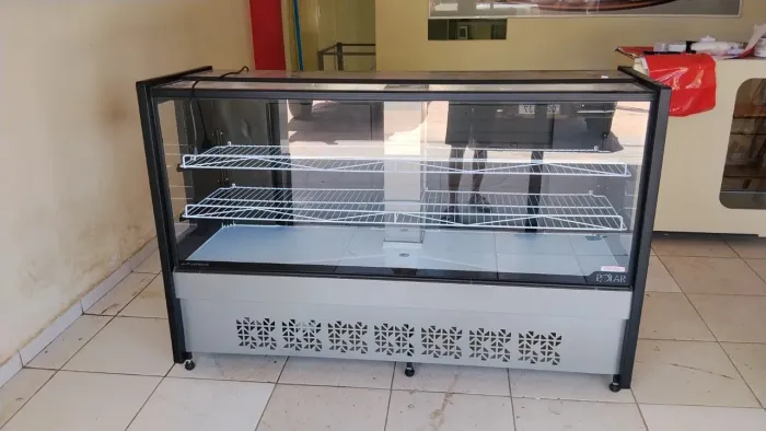 Bancão refrigerado Polar 1.75 Ar Forçado