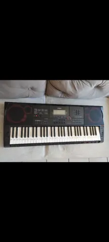Teclado Casio CT-X3000 novíssimo