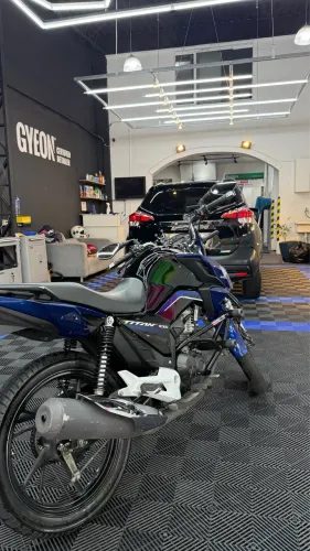 Vendo TITAN 2024 Ed. Especial 40 anos zerada