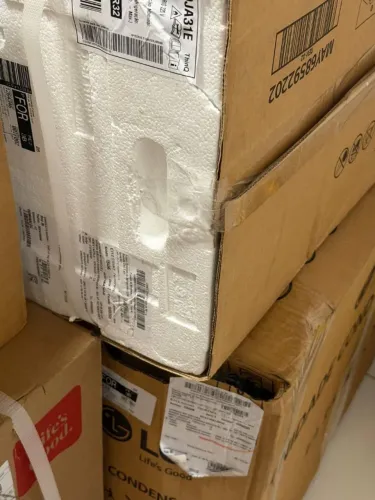 Ar Condicionado LG Dual Inverter VOICE 9000 btus (novo + garantia) - @LJCEletro