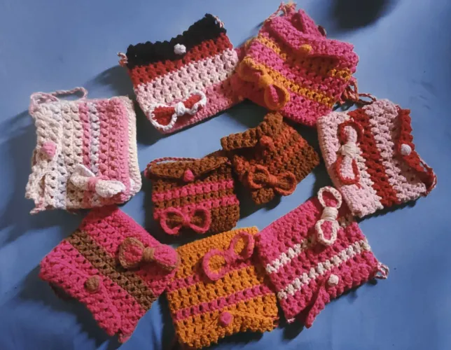 Bolsa infantil de crochê
