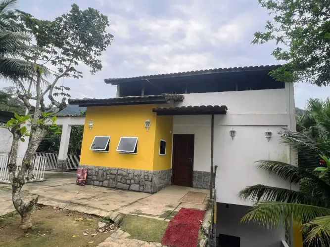 casa duplex | 4 quartos | quintal | condomínio fechado