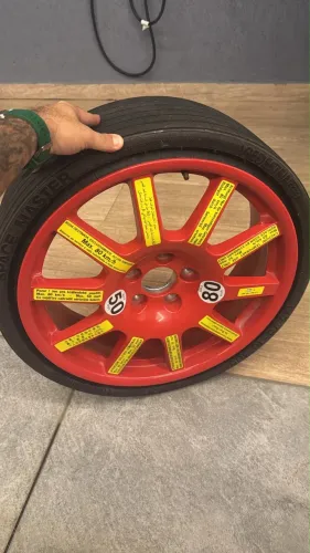 Estepe porsche nunca usado