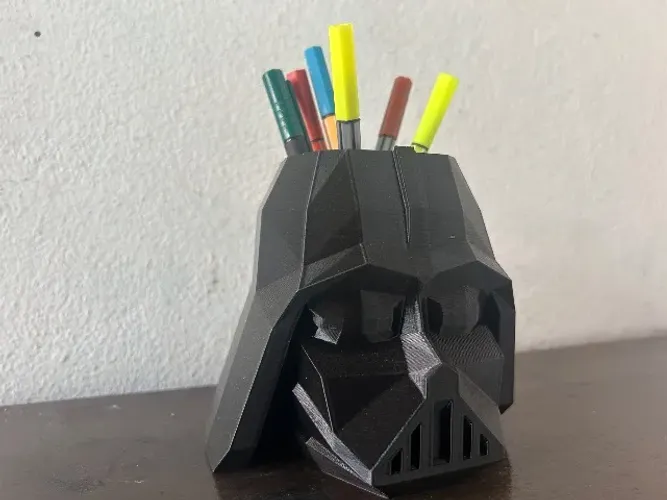 Porta-Canetas Darth Vader - Impressão 3D