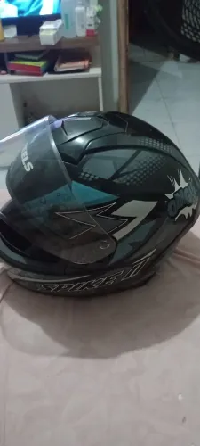 Capacete peels