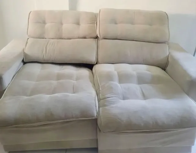 Sofá retrátil