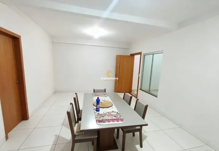 Casa 04 quartos sendo 02 Suítes Plenas - Plano Diretor Sul