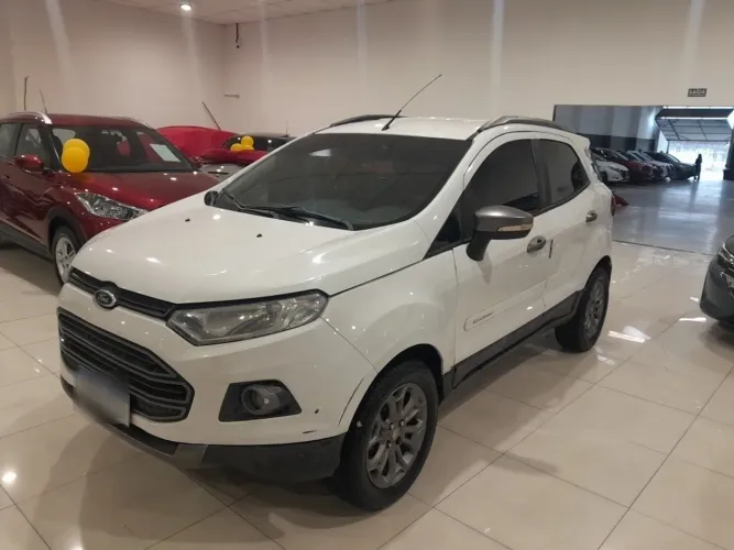 Ford Ecosport Freestyle 1.6 16V Flex 5P 2015