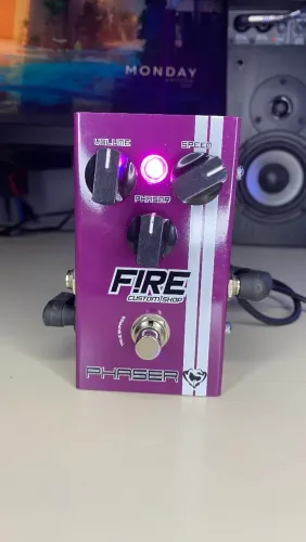 Pedal Phaser Fire Cacau Santos Signature 