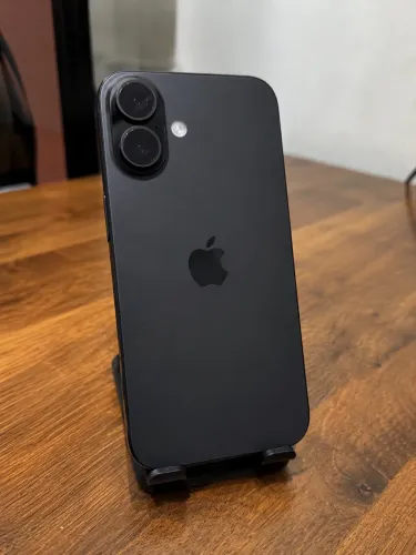 iPhone 16 bateria 100%