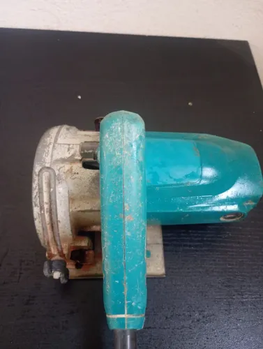 Makita