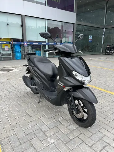 Yamaha Fluo 125