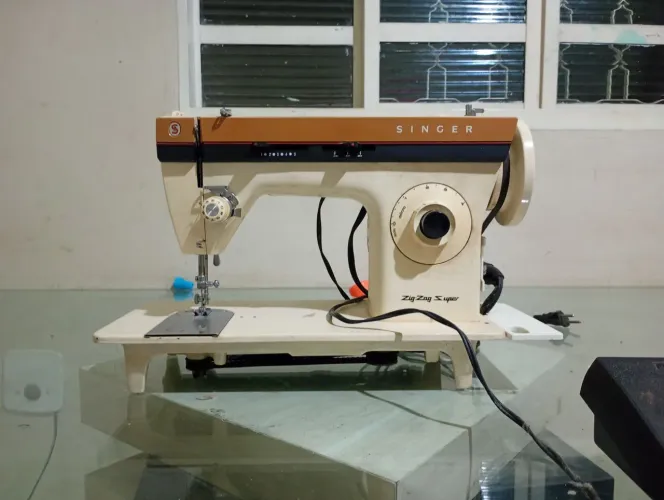 Máquina de costura