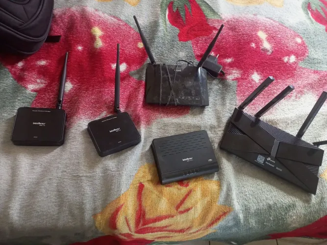 Vende-se roteadores