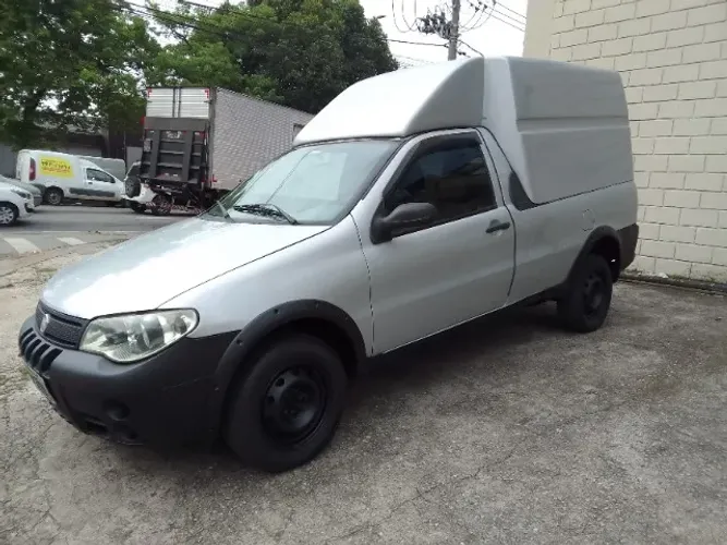 FIAT STRADA FIRE 2010 1.4 - ÚNICO DONO + BAÚ DE FIBRA REMOVÍVEL (TIPO FIORINO)
