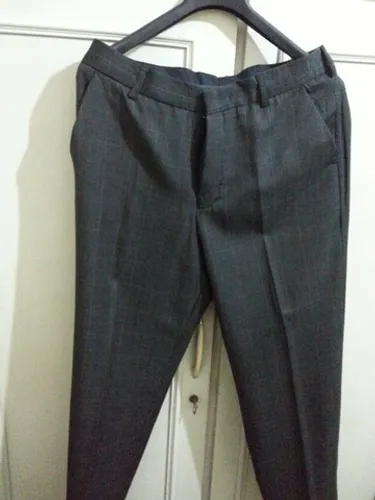 calça social cinza escuro usada 42 