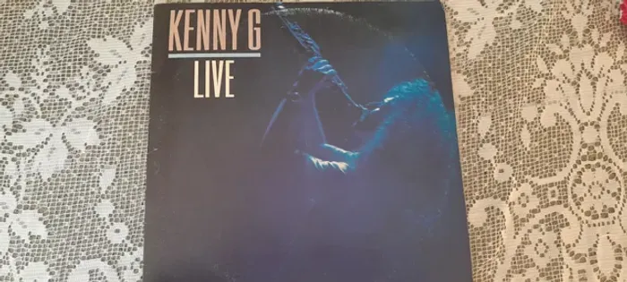 Kenny g live