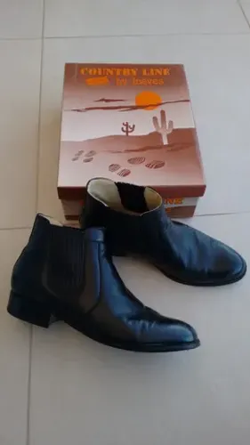 Bota Chelsea masculina linda! Tamanho 43.