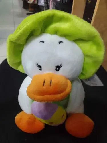 Bicho de pelúcia patinho