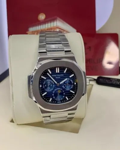 Relógio Patek Philippe Nautilus
