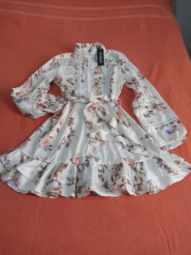 Lindo vestido Novo