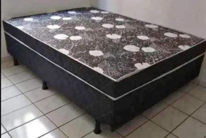 Unibox. Casal..espuma  comum   a pronta entrega  em várias estampas 