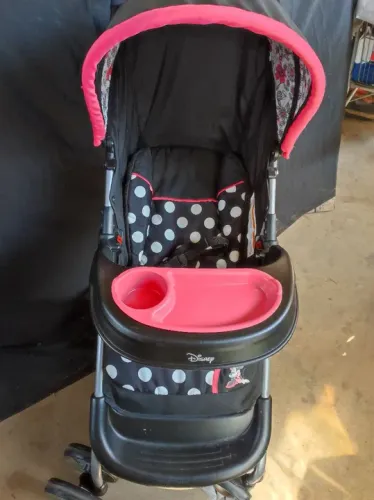 Carrinho importado Minie super estiloso