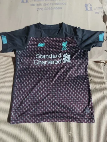 Camiseta Liverpool P, importada original