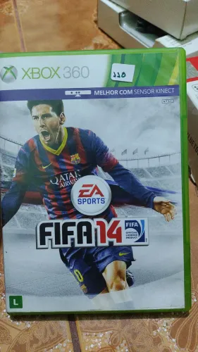 FIFA 14 Xbox 360 - Melhor com Sensor Kinect