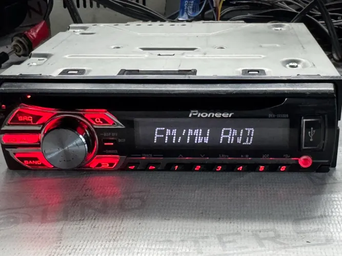 Cd usb radio auxiliar pioneer deh-1550ub na promoção